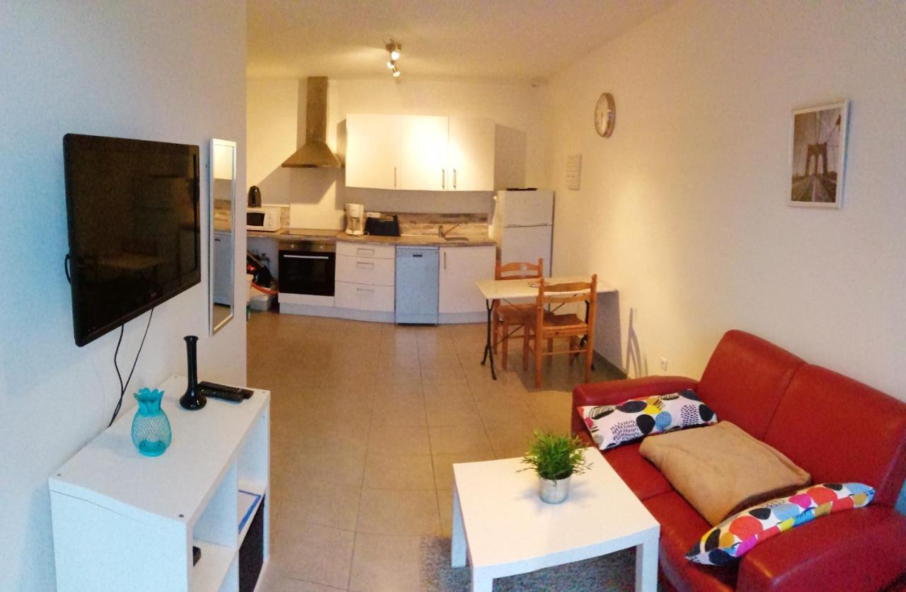 Residence Les Plus Pres Jonzac Eksteriør billede