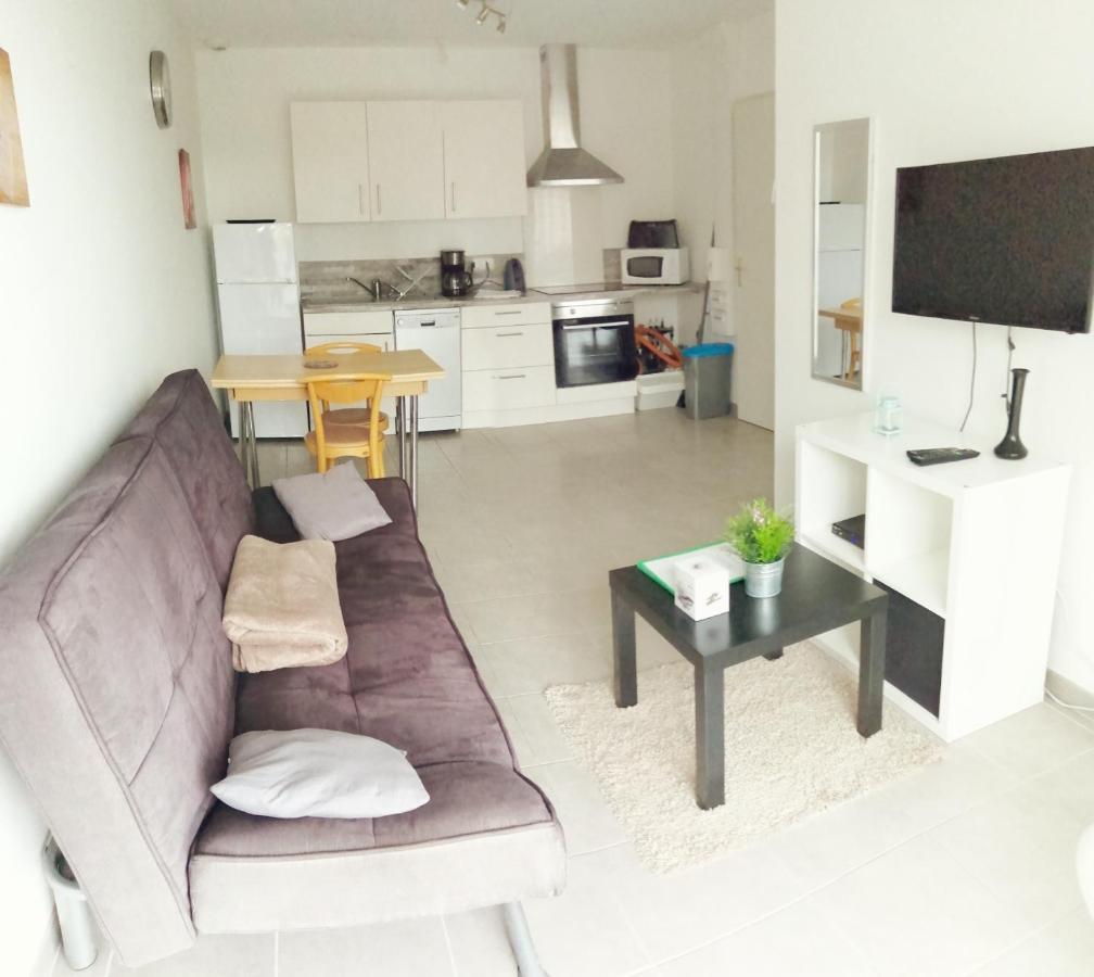 Residence Les Plus Pres Jonzac Eksteriør billede