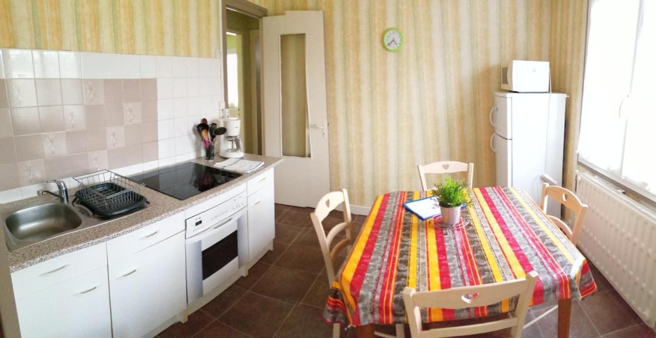 Residence Les Plus Pres Jonzac Eksteriør billede